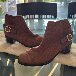 Darc Cuir Camel Suede Ankle Boots New Soles!